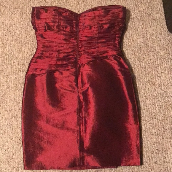 A sheer red Calvin Klein mini-dress - Picture 2 of 3